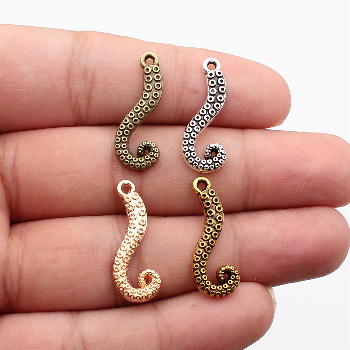 Vintage Fashion Jewelry - WYSIWYG 20個 26x10mm 4色 タコの足チャーム DIYジュエリー作成用