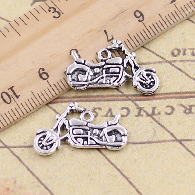Vintage Fashion Finds - オートバイやスクーター用のアンティークシルバーカラーのチャーム,20個,14x25mm,ペンダント,手作りのチベットジュエリー作り,diy